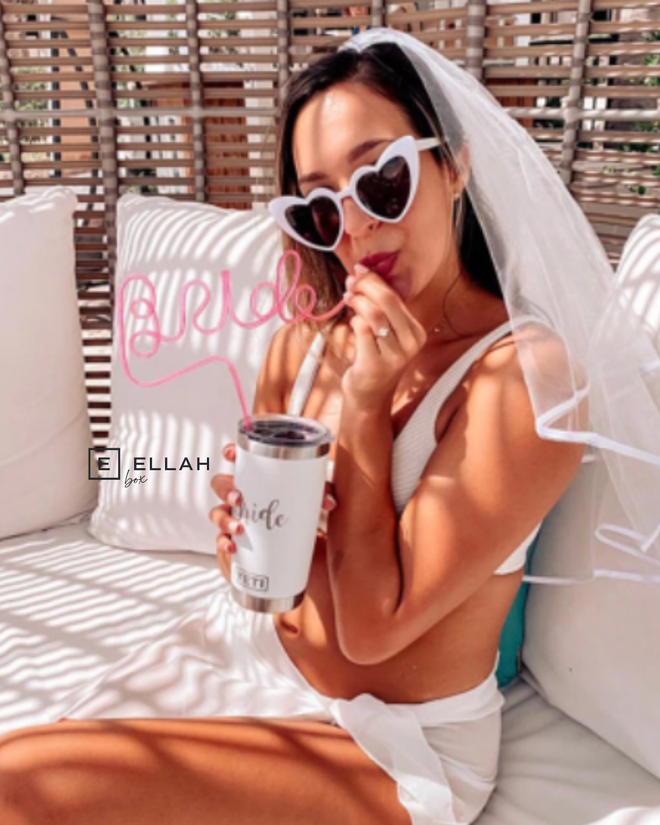 Pajita Bride en blanco