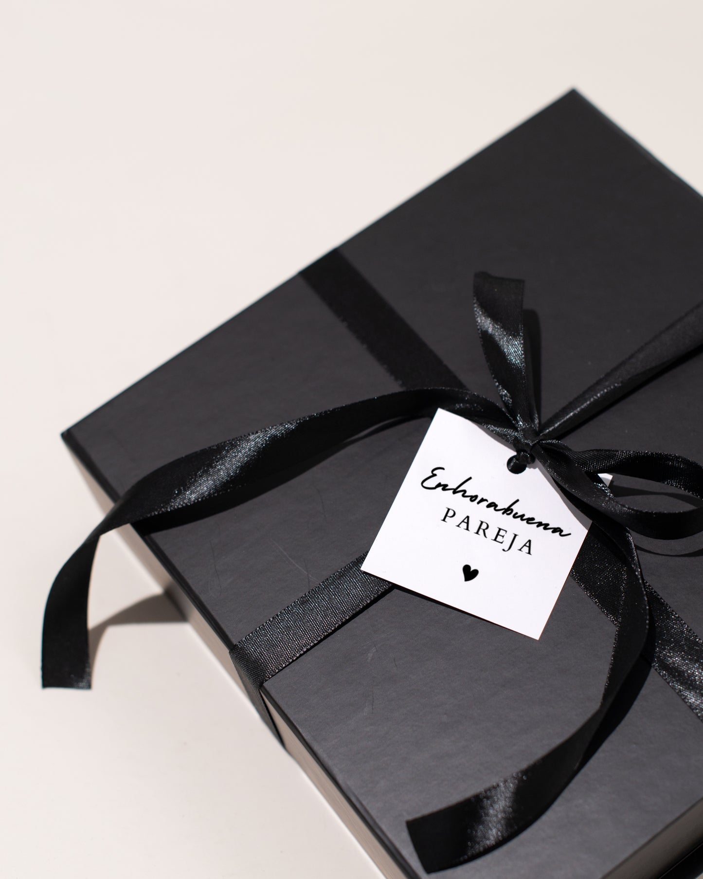 Caja para Regalo | ENHORABUENA | Negra