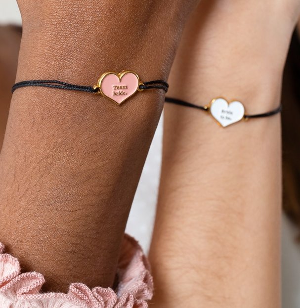 Pulsera Charm "Team Bride"- despedida de soltera, para las amigas, pulseras, pulseras team bride, Team Bride-【Pulsera Team Bride】➡️ Regalos para las Amigas de la Novia | Despedida de Soltera- ✅ Un detalle original para la despedida de soltera o, simplemente, para recordar que el mejor equipo está y siempre estará formado por la novia y sus amigas.⭐ ¡Viva la novia y vivan sus amigas! ✅¡Entra y consigue las pulseras para las amigas de la novia!-Ellahbox
