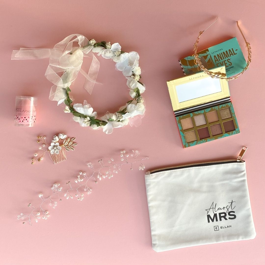 Caja para Novia | Beauty Party, , 【Caja para Novia】➡️ Beauty Party 2021, ▷▷ La Caja para Novia perfecta para poder escoger tu Maquillaje de Novia y ver qué te favorece más para el Peinado de Boda ⭐ La Caja tiene diferentes Tocados de Novia para que te los pruebes y una paleta de ojos para probar tu Maquillaje para Boda ideal ✅ ¡Entra en la Tienda y hazte con ella!-Ellahbox