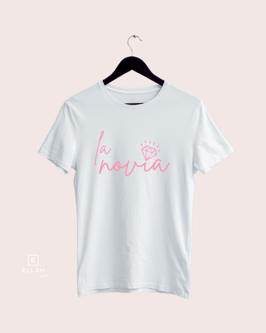 Camiseta Blanca con Letras Rosas | La  Novia